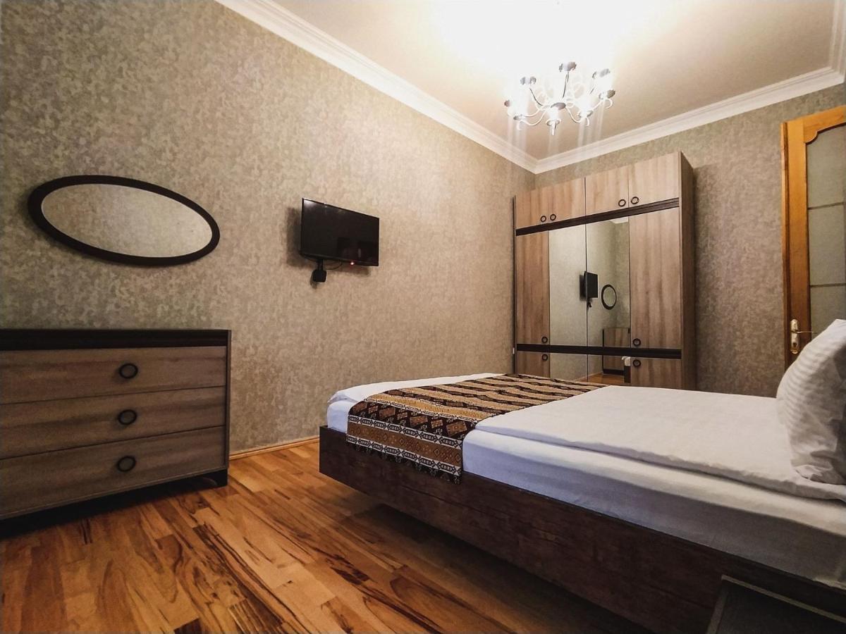 Dat Exx Apartments On Marjanishvili Tbilisi Exterior photo
